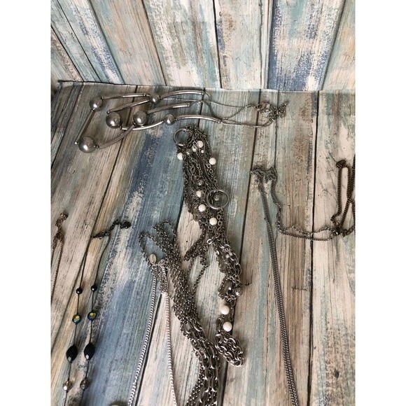 10 necklaces - Picture 5 of 7